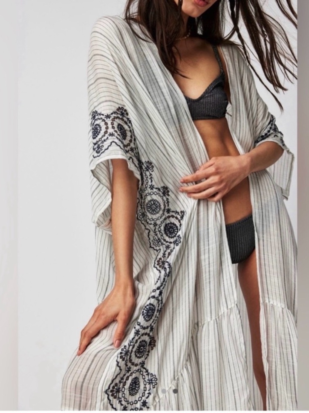 Free People Lovers Lane
Ruffle Kimono